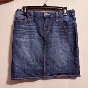 Tommy Hilfiger Dark Blue Denim Mini Skirt Sits Above the Knee